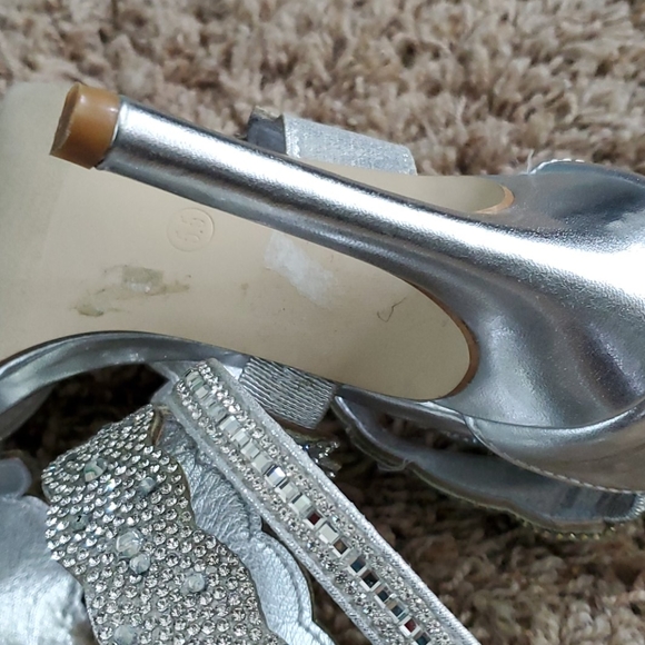 Beautiful Heels 👠 - Picture 5 of 8